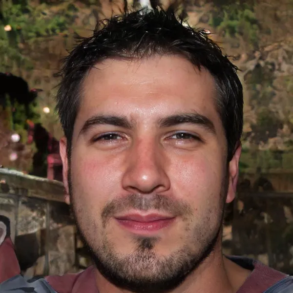 Author Álvaro Jiménez